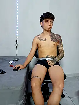 mikecoper 23 online show from October 24, 2025, 3:08 pm