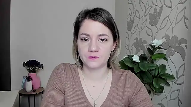 MariaSttone online show from February 26, 2025, 2:03 pm