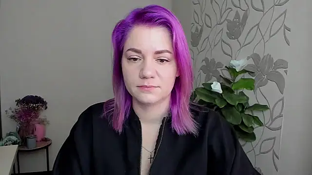 MariaSttone online show from March 17, 2026, 12:08 pm