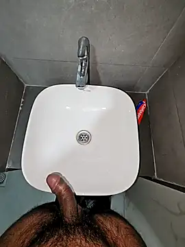 Snapshot of rahulGJ03 chatting on December 23, 2024, 5:22 pm rahulGJ03 online show from December 23, 2024, 5:22 pm