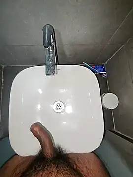 Snapshot of rahulGJ03 chatting on December 28, 2024, 8:47 pm rahulGJ03 online show from December 28, 2024, 8:47 pm