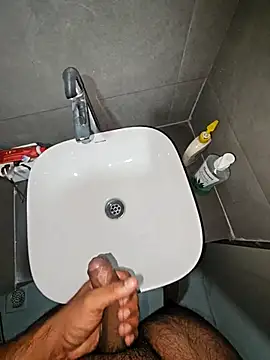 Snapshot of rahulGJ03 chatting on February 28, 2025, 9:55 pm rahulGJ03 online show from February 28, 2025, 9:55 pm