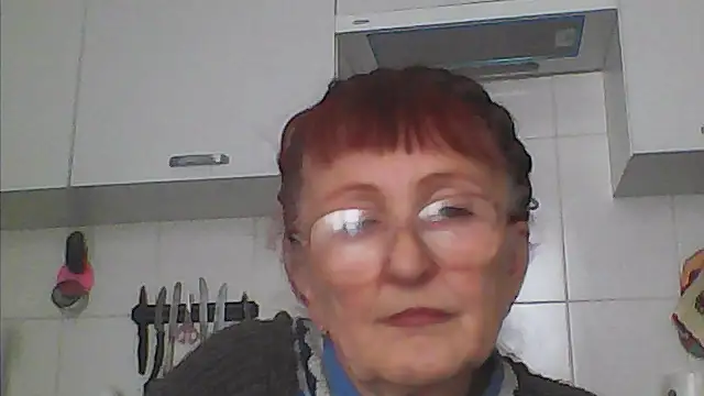 TanyaSweet634 online show from October 17, 2025, 9:23 am