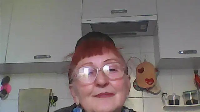 Snapshot of TanyaSweet634 chatting on April 27, 2026, 5:27 am TanyaSweet634 online show from April 27, 2026, 5:27 am