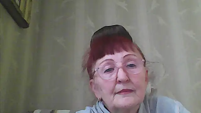 Snapshot of TanyaSweet634 chatting on May 24, 2026, 5:45 am TanyaSweet634 online show from May 24, 2026, 5:45 am