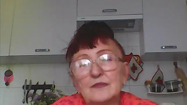 Snapshot of TanyaSweet634 chatting on May 28, 2026, 5:38 am TanyaSweet634 online show from May 28, 2026, 5:38 am