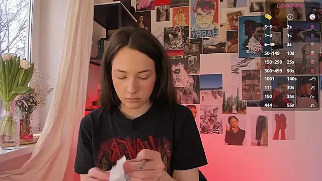 MonicaRocket online show from December 27, 2024, 11:28 am