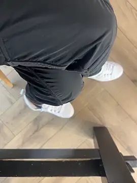 FeetVibe online show from October 24, 2025, 7:16 am