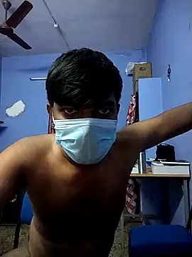 Tamilandteluguboy14 online show from December 1, 2025, 9:47 am