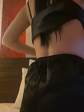 English-Chloe96 online show from February 28, 2025, 11:36 am