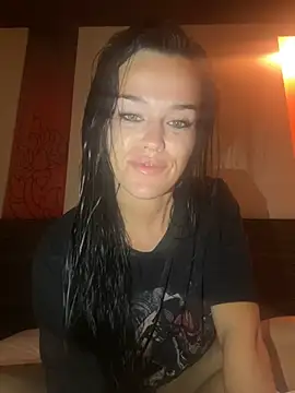 English-Chloe96 online show from March 13, 2025, 12:13 pm