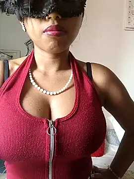 sandy naughty online show from November 11, 2025, 8:36 am