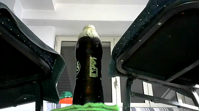 Snapshot of alkro63 chatting on February 17, 2025, 3:31 pm alkro63 online show from February 17, 2025, 3:31 pm