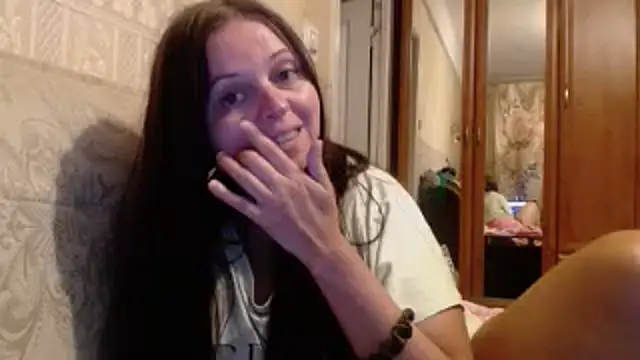 CatMelissa online show from September 16, 2025, 9:49 pm