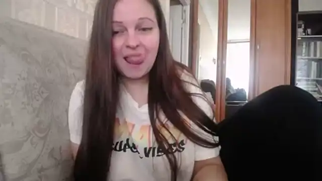 Snapshot of CatMelissa chatting on April 29, 2026, 9:57 am CatMelissa online show from April 29, 2026, 9:57 am