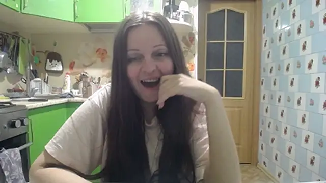 Snapshot of CatMelissa chatting on May 11, 2026, 10:07 pm CatMelissa online show from May 11, 2026, 10:07 pm