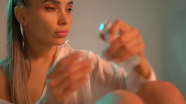 Mila May  online show from September 13, 2025, 3:01 pm