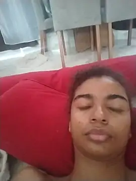 Snapshot of Emanuelle_manu chatting on December 12, 2024, 10:56 am Emanuelle manu online show from December 12, 2024, 10:56 am