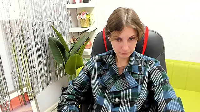 AuroraScript online show from March 3, 2025, 3:20 pm