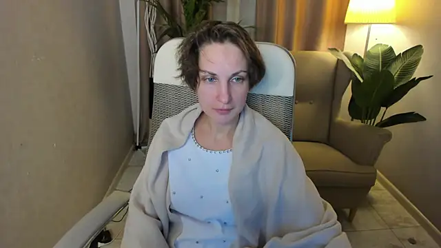 AuroraScript online show from April 7, 2026, 3:23 pm