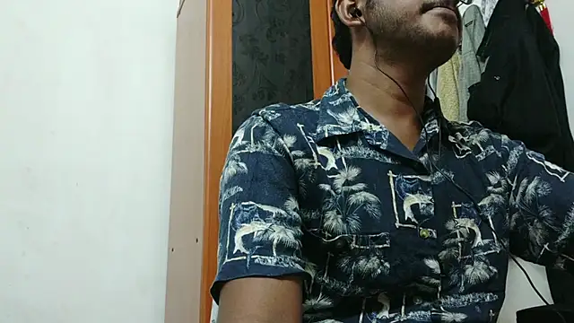 Awesomehotboy online show from December 15, 2025, 2:32 pm