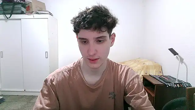Snapshot of Spicylemon01 chatting on May 12, 2026, 4:04 pm Spicylemon01 online show from May 12, 2026, 4:04 pm