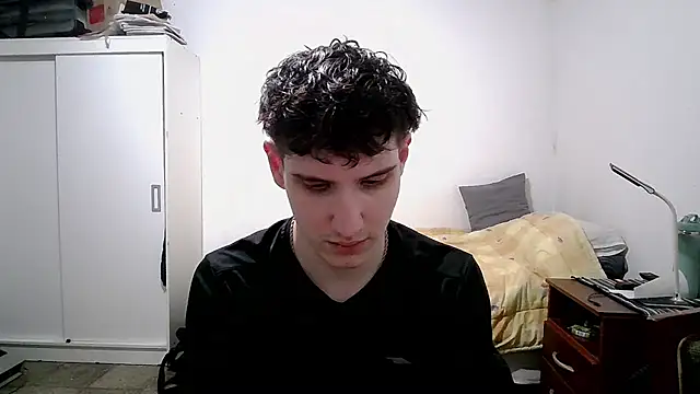 Snapshot of Spicylemon01 chatting on June 9, 2026, 4:46 am Spicylemon01 online show from June 9, 2026, 4:46 am