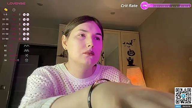 Maria Bowie online show from November 9, 2025, 7:50 am