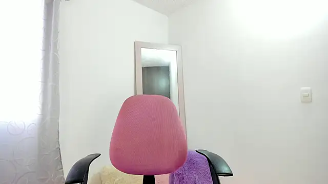 Anniie grey online show from December 20, 2025, 9:55 pm