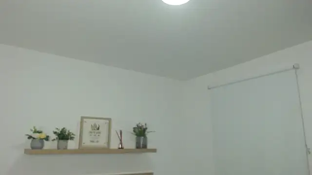 soy mariana  online show from March 7, 2025, 6:13 am