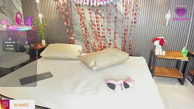 julietha taylor online show from February 6, 2026, 4:17 am