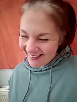 Snapshot of 420Curvybabe chatting on March 3, 2025, 5:29 pm 420Curvybabe online show from March 3, 2025, 5:29 pm