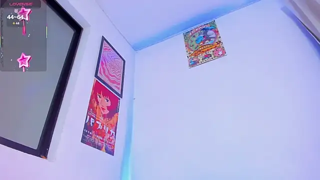 lil hanna18 online show from April 21, 2026, 11:16 am