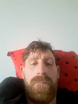 Snapshot of benalexa1992 chatting on March 5, 2026, 2:57 pm benalexa1992 online show from March 5, 2026, 2:57 pm