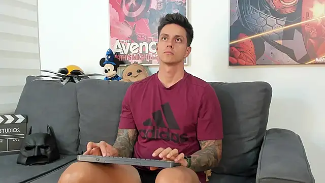 JeanBroc online show from November 18, 2025, 8:02 pm