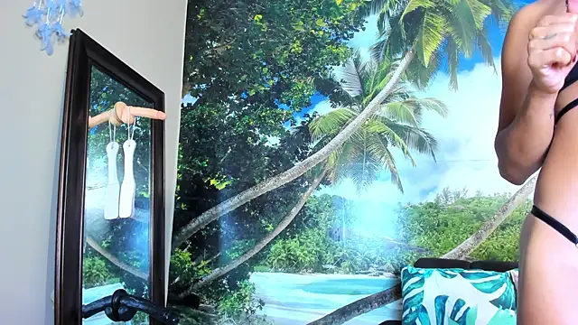 Mieldeluna online show from February 8, 2025, 12:49 am