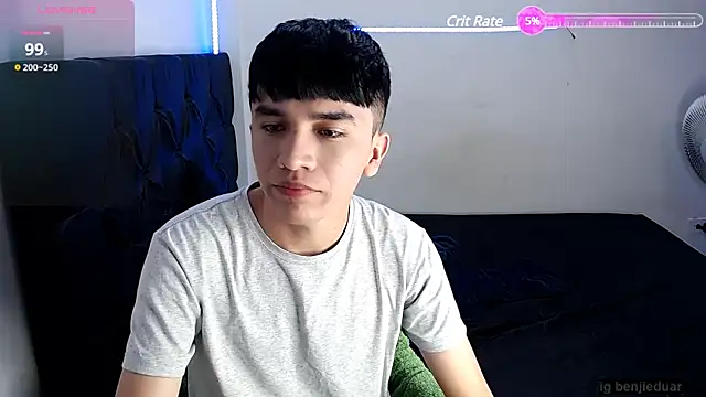 benji hoter online show from March 5, 2025, 3:29 pm