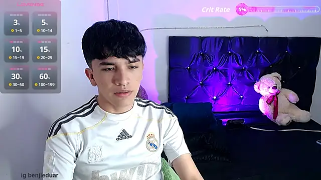 benji hoter online show from October 3, 2025, 10:18 pm