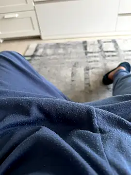 Snapshot of CheapFan55 chatting on October 17, 2025, 1:46 pm CheapFan55 online show from October 17, 2025, 1:46 pm