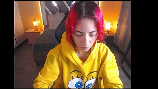 Snapshot of Scarllett_BDSM chatting on December 3, 2024, 10:50 am Scarllett BDSM online show from December 3, 2024, 10:50 am