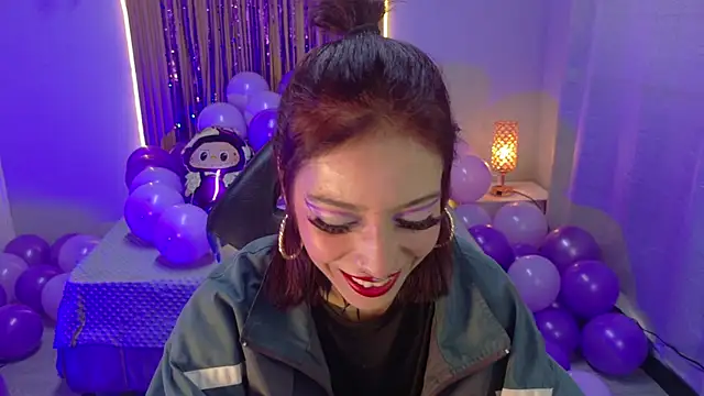 Snapshot of Scarllett_BDSM chatting on November 5, 2025, 5:51 am Scarllett BDSM online show from November 5, 2025, 5:51 am