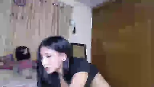  ella b online show from March 21, 2025, 2:28 am