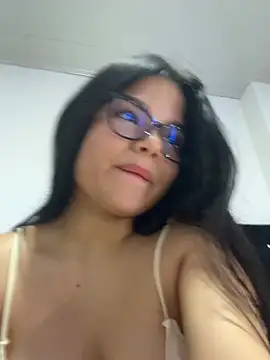 SophieHarris  online show from March 31, 2026, 3:41 am