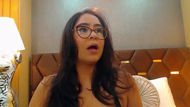 DevonPiers online show from October 9, 2025, 12:03 pm