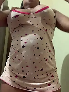 nanaypretinha online show from January 31, 2025, 3:09 am