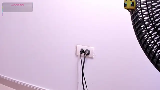 AlexaFoxy18 online show from March 5, 2025, 11:06 am