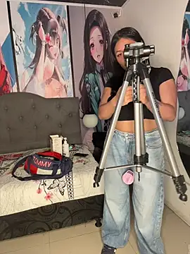 Im Little online show from June 6, 2026, 3:00 am