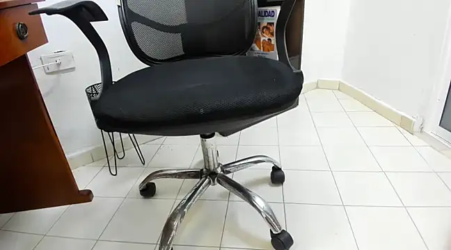 wisdonsenecax online show from January 4, 2025, 1:10 am