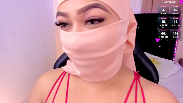 Snapshot of Kendra_Kait chatting on February 14, 2026, 12:35 pm Kendra Kait online show from February 14, 2026, 12:35 pm