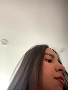 Snapshot of brazilianbbinuk chatting on October 12, 2025, 12:59 pm brazilianbbinuk online show from October 12, 2025, 12:59 pm